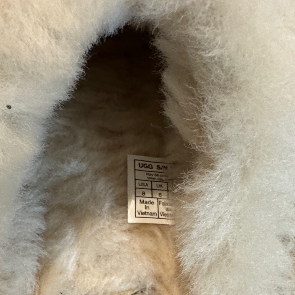UGG Chestnut Suede Slippers with Cream Sheepskin - Picture 5 of 7